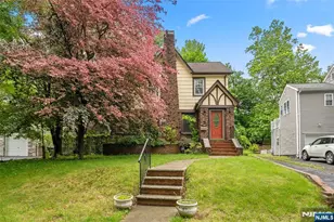 243 Jefferson Ave, Cresskill, NJ 07626 - Photo 2