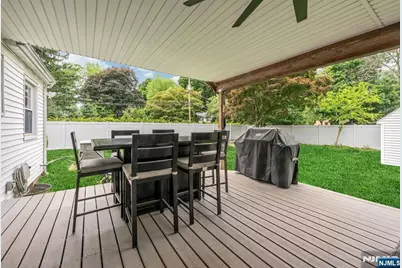 419 Wyckoff Avenue, Ramsey, NJ 07446 - Photo 22
