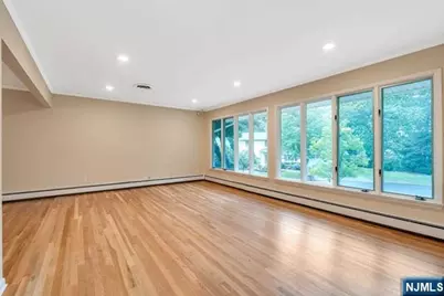 32 Rock Road, Englewood Cliffs, NJ 07632 - Photo 14
