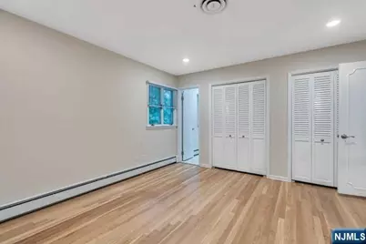 32 Rock Road, Englewood Cliffs, NJ 07632 - Photo 16