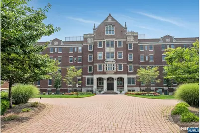 3405 Rio Vista Drive 3405 #3405, Mahwah, NJ 07430 - Photo 38