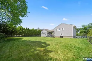 43 Woodvale Rd, Glen Rock, NJ 07452 - Photo 24