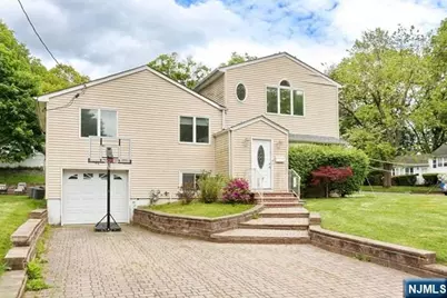84 12th Street, Cresskill, NJ 07626 - Photo 2