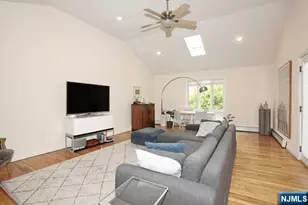 84 12th St, Cresskill, NJ 07626 - Photo 12