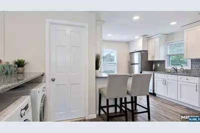 200 Main Street, Little Falls Township, NJ 07424 - Photo 14