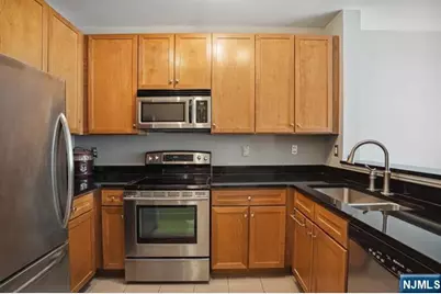 24 Ave At Port Imperial 226 #226, West New York, NJ 07093 - Photo 2