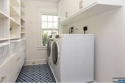 214 Alexander, Montclair, NJ 07042 - Photo 28