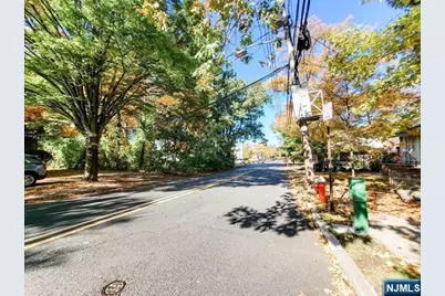 36 Farview Terrace Rear Office #Rear Office, Paramus, NJ 07652 - Photo 16