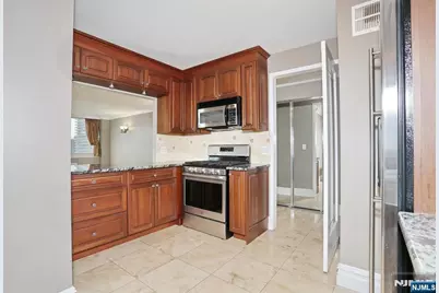 200 Old Palisade Road 15C #15C, Fort Lee, NJ 07024 - Photo 20