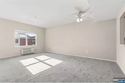 905 River Road 228 #228, Edgewater, NJ 07020 - Photo 8