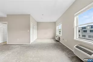 905 River Road 228, Edgewater, NJ 07020 - Photo 10