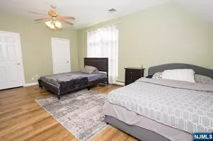16 Broad Ave, Paramus, NJ 07652 - Photo 12