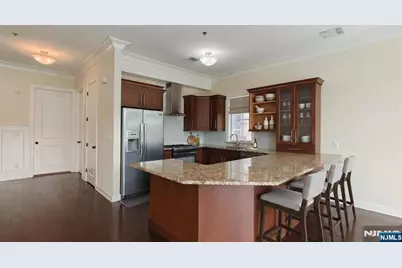 1600 Kaufer Lane 5 #5, Fort Lee, NJ 07024 - Photo 10