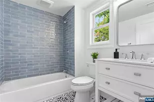 61 Surrey Ln, Tenafly, NJ 07670 - Photo 38