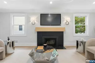 61 Surrey Ln, Tenafly, NJ 07670 - Photo 8