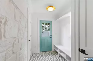 61 Surrey Ln, Tenafly, NJ 07670 - Photo 18