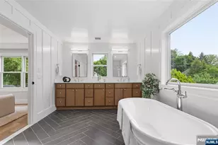 61 Surrey Ln, Tenafly, NJ 07670 - Photo 24