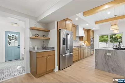 61 Surrey Lane, Tenafly, NJ 07670 - Photo 12