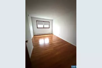 75 Maitland Place, Garfield, NJ 07026 - Photo 10