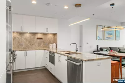 320 Adolphus Avenue 319 #319, Cliffside Park, NJ 07010 - Photo 14