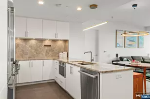 320 Adolphus Ave 319, Cliffside Park, NJ 07010 - Photo 14