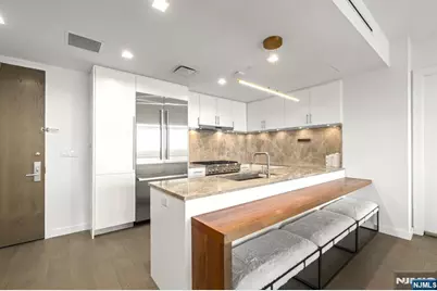 320 Adolphus Avenue 319 #319, Cliffside Park, NJ 07010 - Photo 12