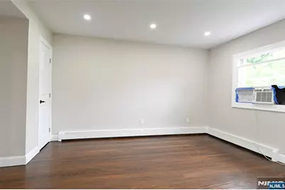 285 Orchard Terrace C3 #C3, Bogota, NJ 07603 - Photo 2