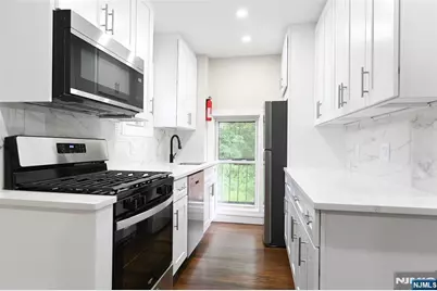 285 Orchard Terrace C3 #C3, Bogota, NJ 07603 - Photo 4
