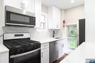 285 Orchard Terrace C3, Bogota, NJ 07603 - Photo 6
