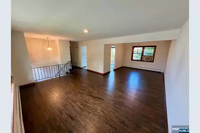 54 Franklin Avenue, Saddle Brook Township, NJ 07663 - Photo 4