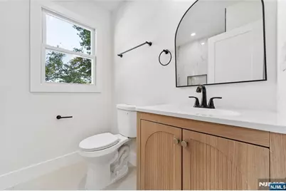 412 Davis Avenue, Kearny, NJ 07032 - Photo 10