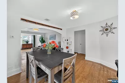 643 Stockton Street, New Milford, NJ 07646 - Photo 16