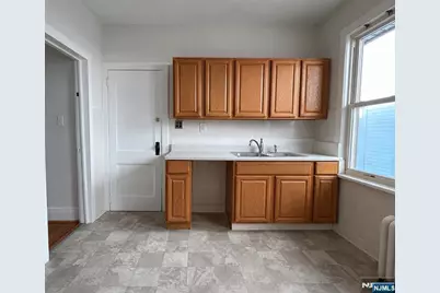 234 Brook Avenue 2 #2, Passaic, NJ 07055 - Photo 8