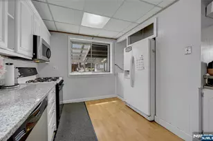 28 Sylvan Ave, Bergenfield, NJ 07621 - Photo 8