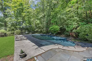621 Winding Hollow Dr, Franklin Lakes, NJ 07417 - Photo 14