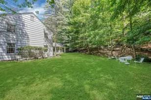 621 Winding Hollow Dr, Franklin Lakes, NJ 07417 - Photo 10
