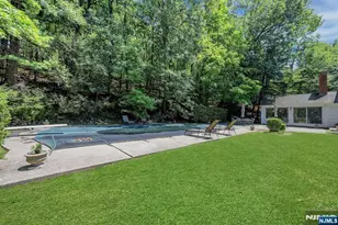 621 Winding Hollow Dr, Franklin Lakes, NJ 07417 - Photo 18