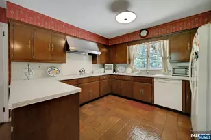 621 Winding Hollow Dr, Franklin Lakes, NJ 07417 - Photo 34