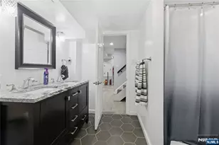 205 Summit Ave, Bogota, NJ 07603 - Photo 10