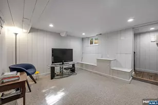 451 Bogert Ave, Ridgewood, NJ 07450 - Photo 28