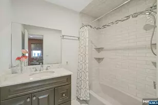 805 Washburn St, Teaneck Township, NJ 07666 - Photo 14