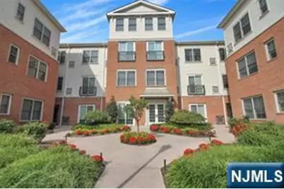 3116 The Plaza 3116 #3116, Tenafly, NJ 07670 - Photo 2