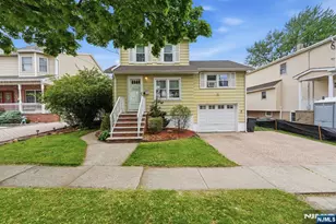 112 Bell Ave, Hasbrouck Heights, NJ 07604 - Photo 2