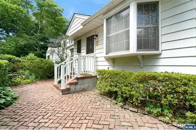 12 Bancroft Place, Fair Lawn, NJ 07410 - Photo 20