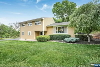 7 Kossuth Place, Wayne, NJ 07470 - Photo 2