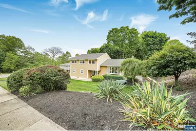 7 Kossuth Place, Wayne, NJ 07470 - Photo 36