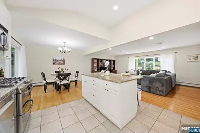 7 Kossuth Place, Wayne, NJ 07470 - Photo 6