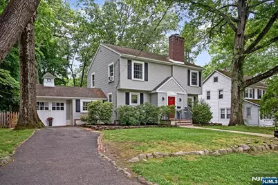 22 Sterling Place, Glen Rock, NJ 07452 - Photo 2