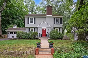 22 Sterling Pl, Glen Rock, NJ 07452 - Photo 1