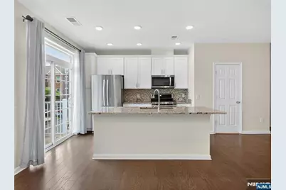 90 Wesmont Drive, Wood Ridge, NJ 07075 - Photo 16